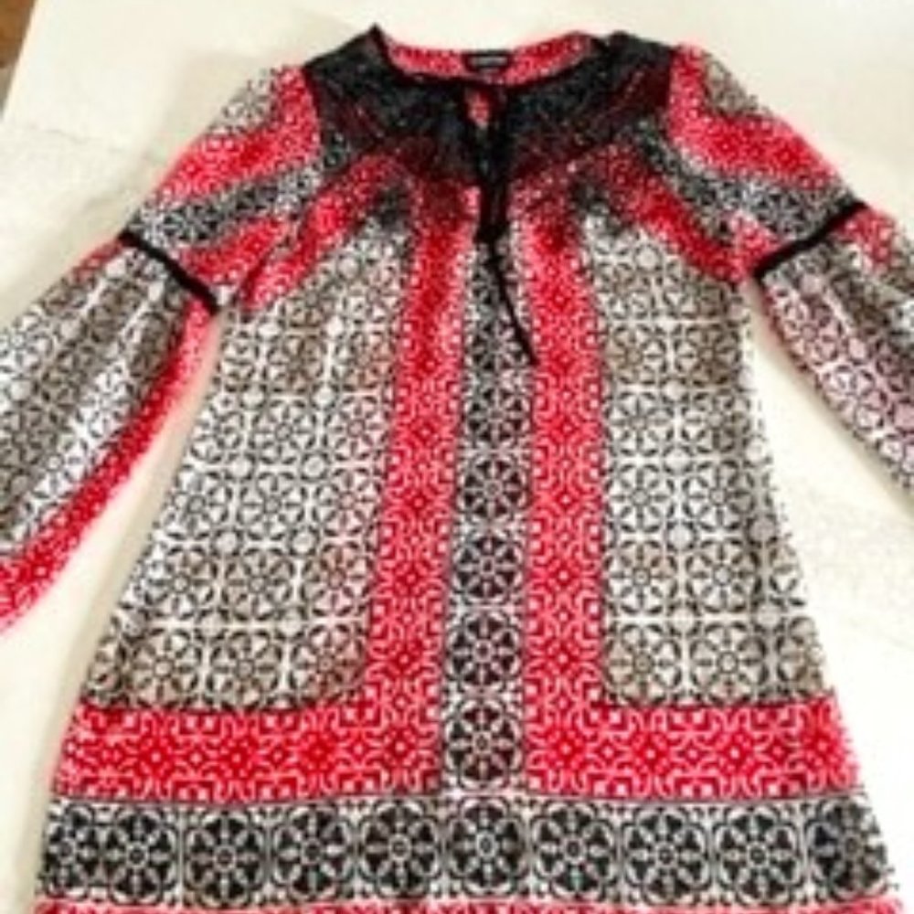 Bebe Black and Red XS Dress/tunic with Boho style